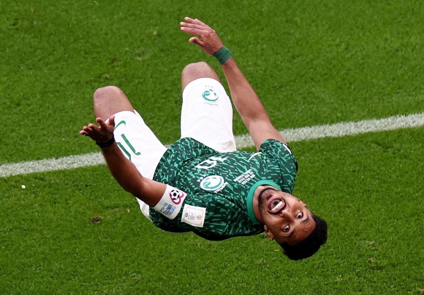 Salem Al-Dawsari, pemain timnas Arab Saudi setelah mencetak gol kedua mengalahkan Argentina di World Cup 2022. (Foto Reuters).jpeg